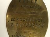 Plaque-de-garde-chasse-Tremorin-au-nom-des-proprietaires-de-Roquefeuil-et-Picquery-PNG