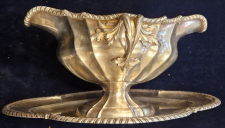 Vue générale saucière aux armes Roquefeuil