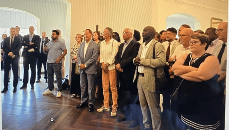 Les anciens collègues d’Yves de Roquefeuil étaient présents à la cérémonie.